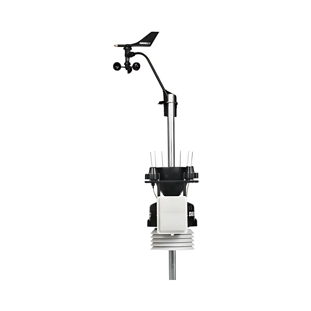 Davis Vantage Pro2 Plus 6162C Wired Weather Station