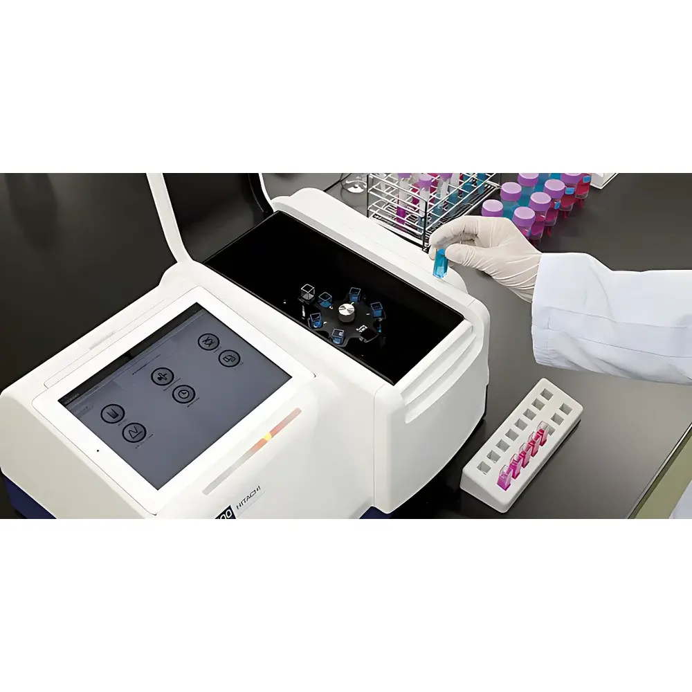 Hitachi UH5300 Dual-Beam Ultraviolet-Visible Spectrophotometer