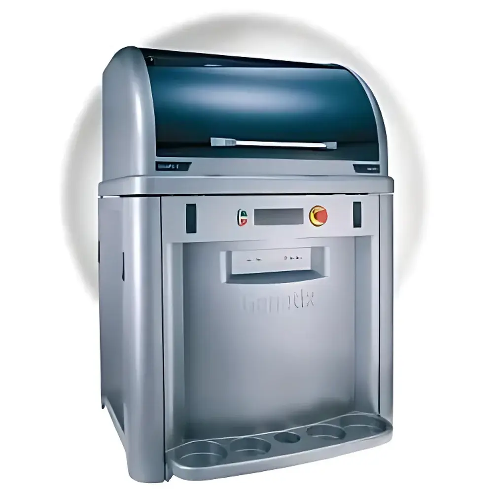 Molecular Devices ClonePix 2 High-Throughput Monoclonal Cell Screening System