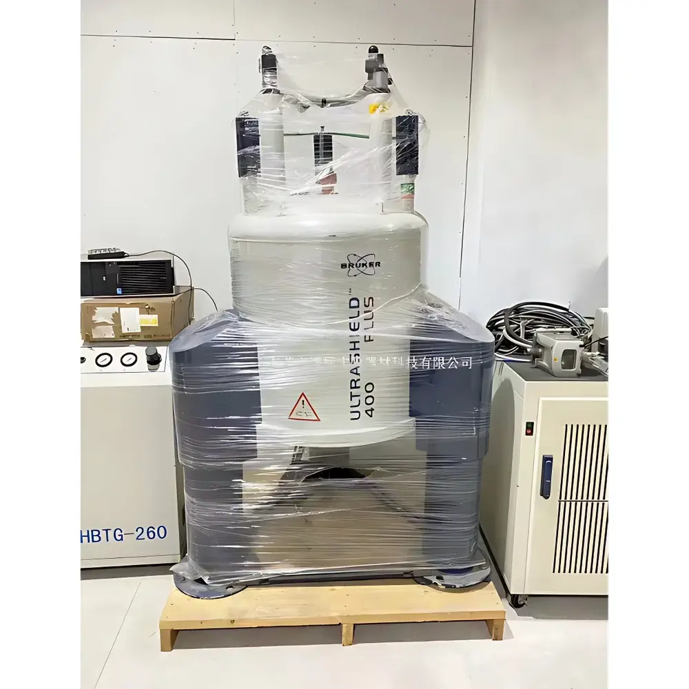 Bruker Ultrashield 400 Plus 400 MHz NMR Spectrometer