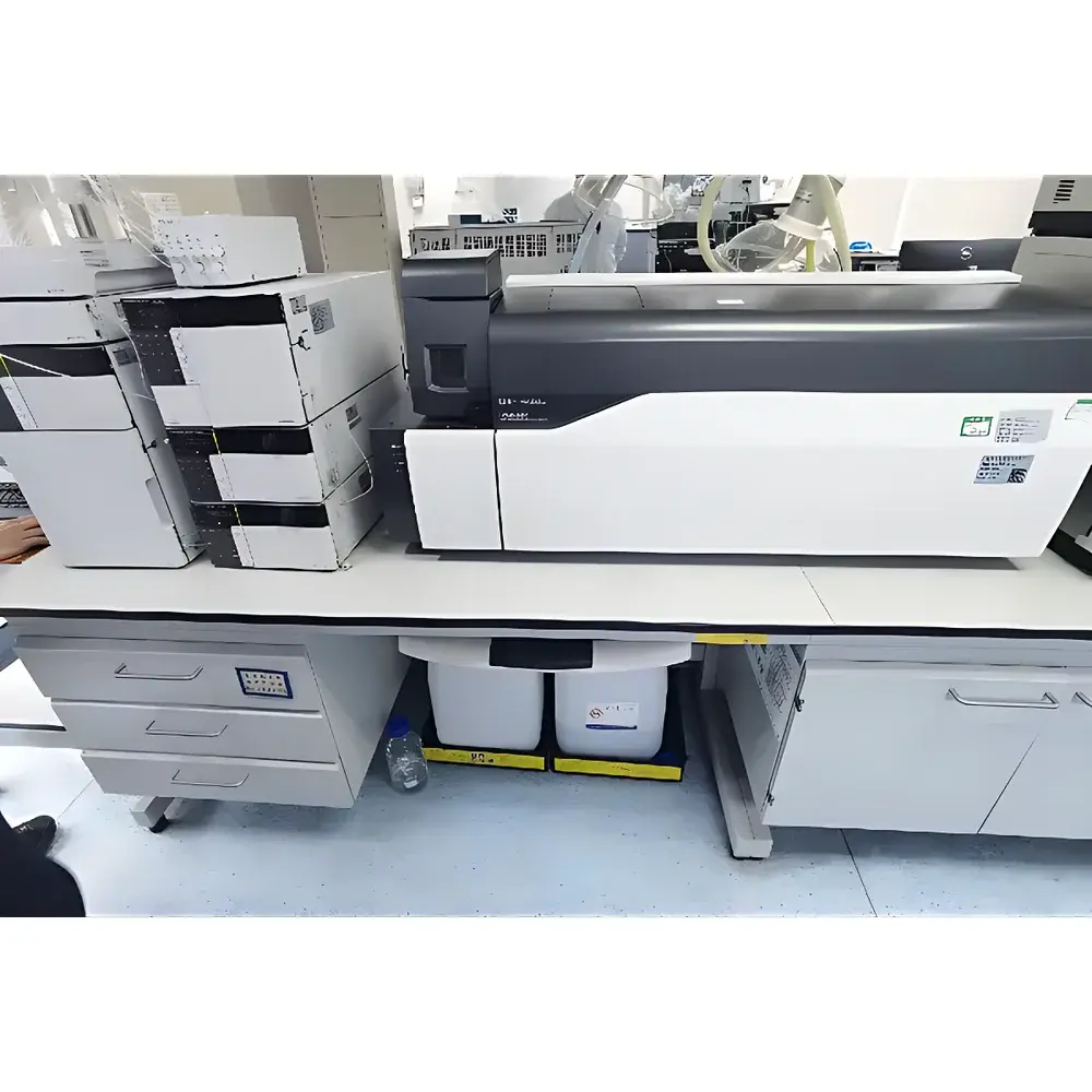 Shimadzu LCMS-8050 Triple Quadrupole Liquid Chromatography Mass Spectrometer
