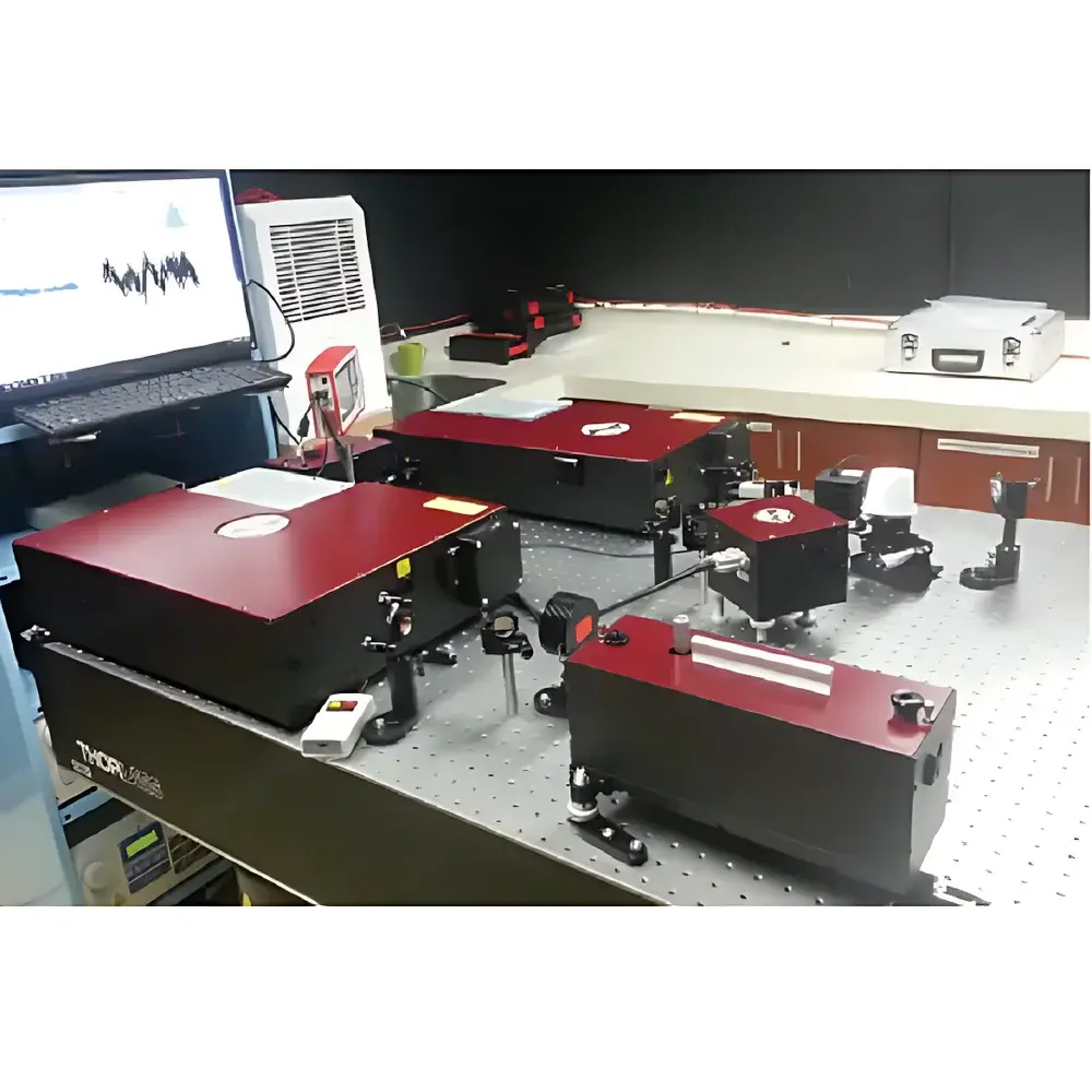 Avesta TiF-100 Series High-Power Tunable Ti:Sapphire Femtosecond Laser