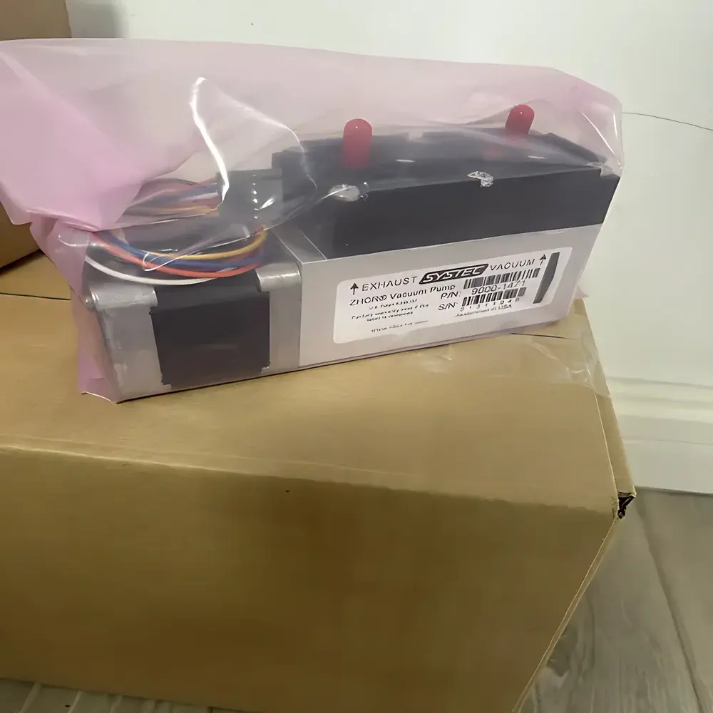 AEROTECH Systec 9000-1897 Oil-Free Vacuum Pump for HPLC Solvent Degassing