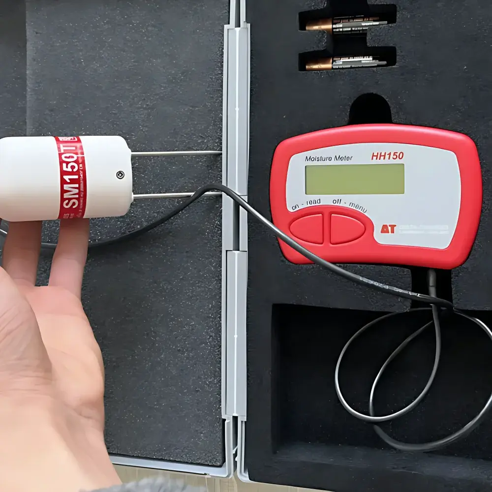 Delta-T SM150T-HH150 Portable Soil Moisture Meter