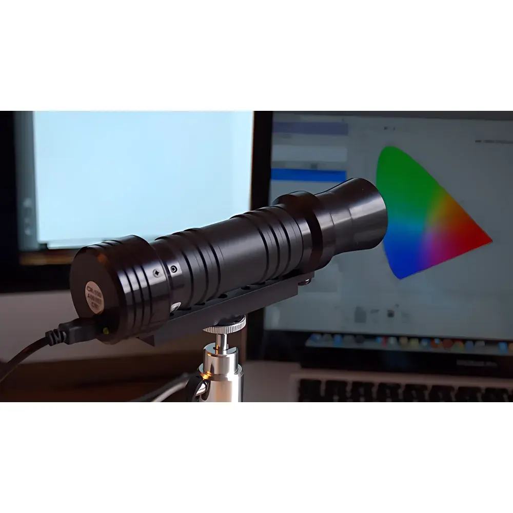 Colorimetry Research CR 100 Luminance and Chromaticity Meter