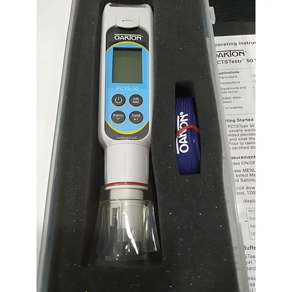 Oakton PCTSTestr 50 Waterproof Pocket pH/Conductivity/TDS/Salinity/Temperature Tester