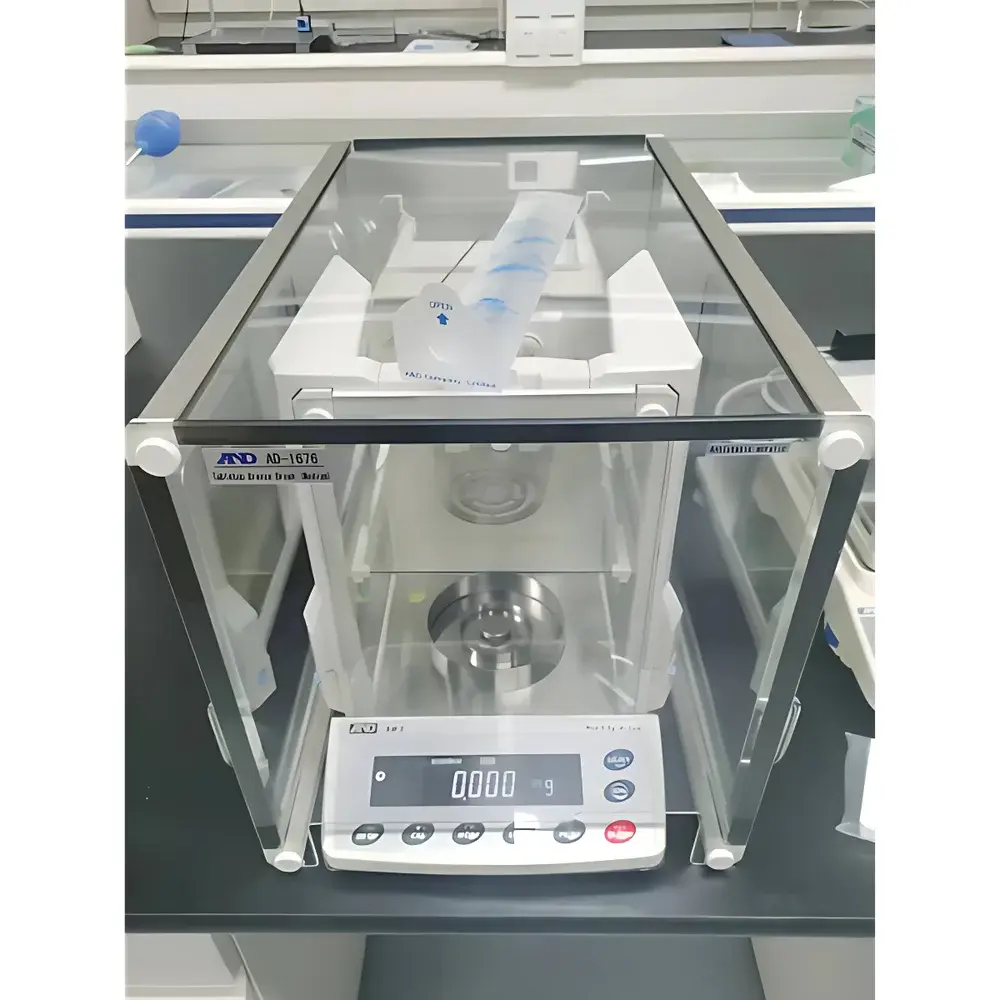 AND BM-5 Advanced Microbalance with 0.001 mg Readability