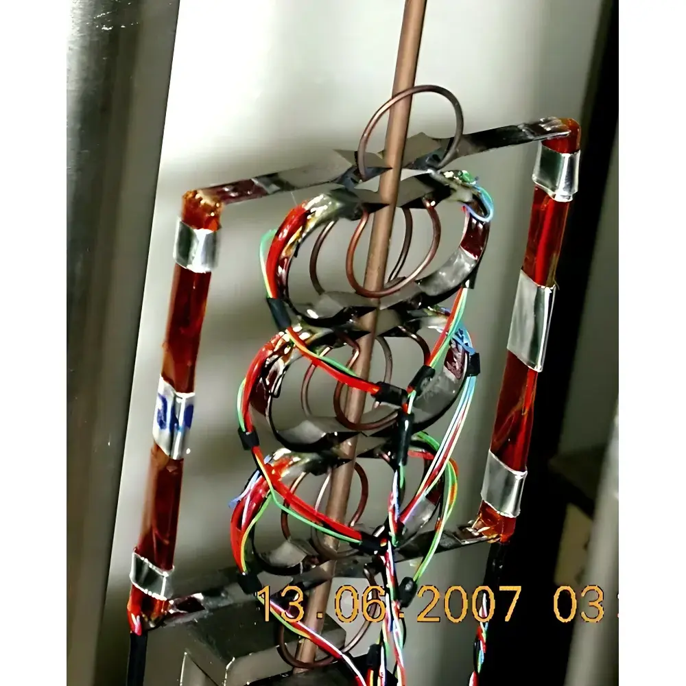 Nyilas Ultra-Lightweight Cryogenic Extensometers NRT/NLN/NLH Series