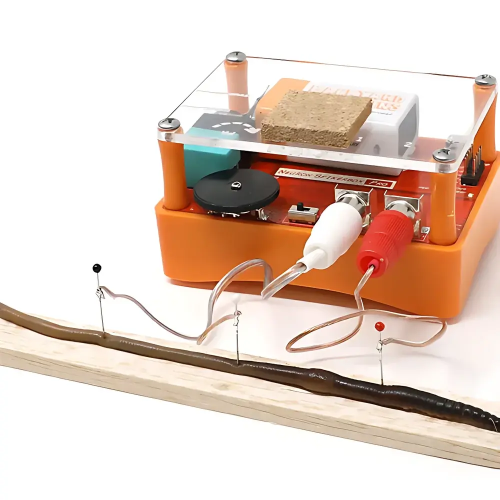 Neuron SpikerBox Pro by Backyard Brains