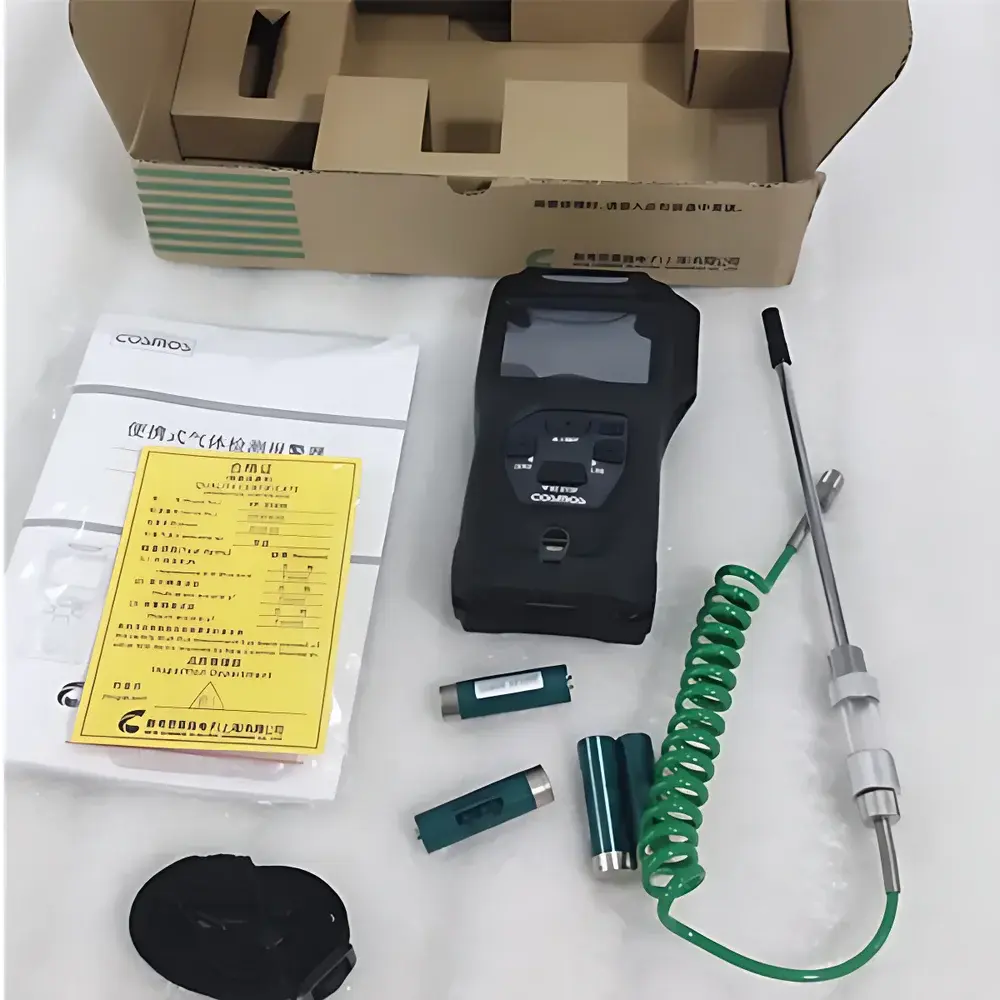 New Cosmos XP-3310II Portable Combustible Gas Detector