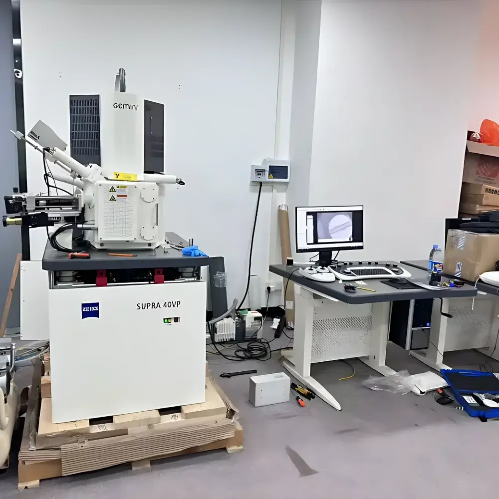 ZEISS SUPRA 40 VP Field Emission Scanning Electron Microscope (FE-SEM) with Integrated EDS
