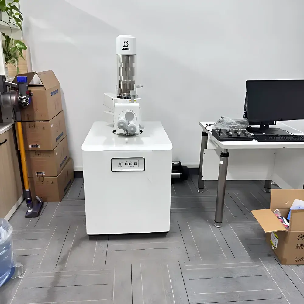 JEOL JSM-IT100 Used Scanning Electron Microscope (SEM) with EDS Capability