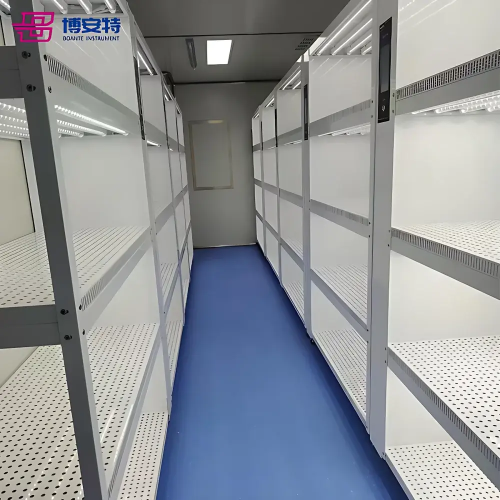 Boante Custom-Built Walk-In Artificial Climate Chamber